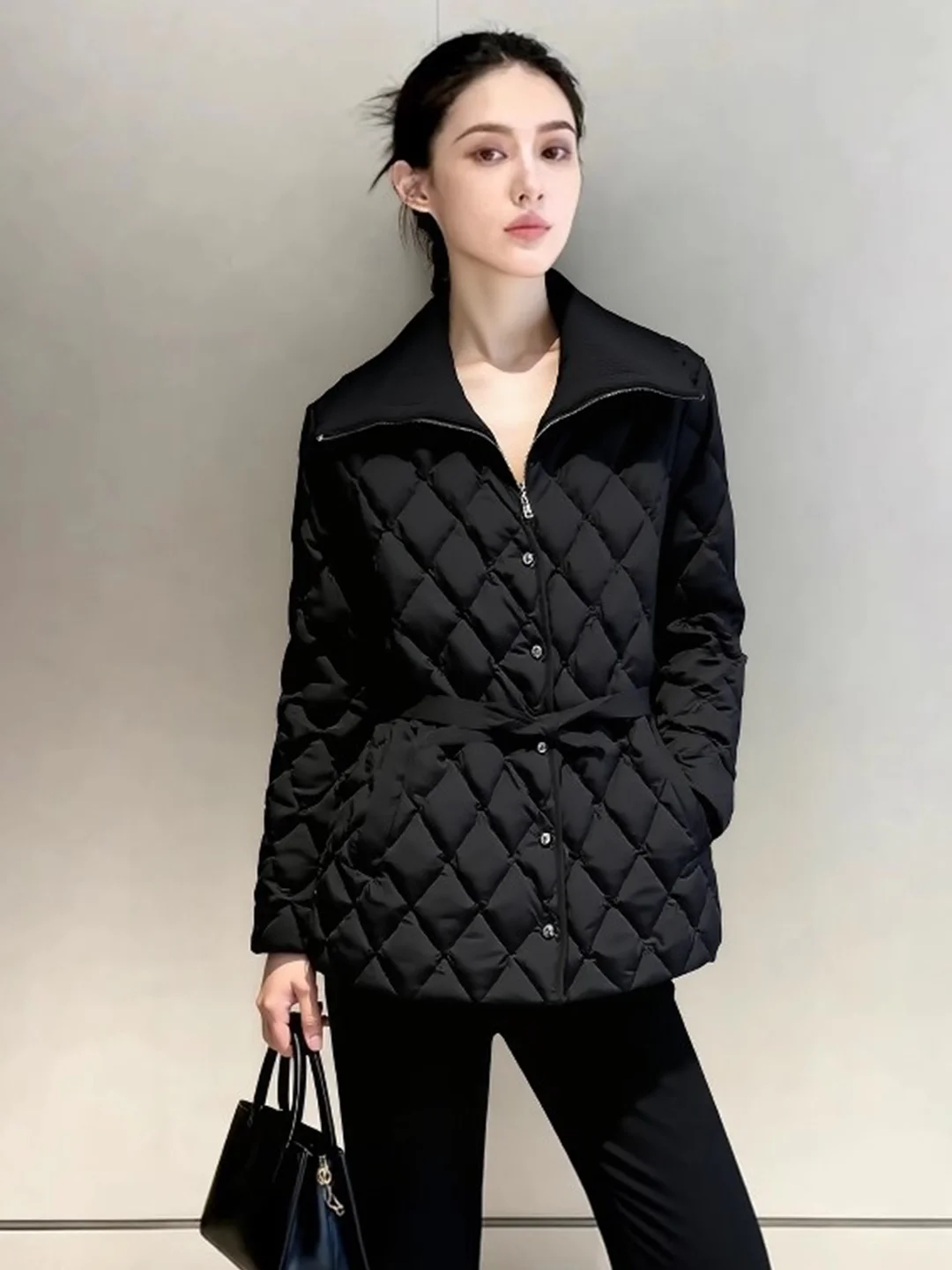 Sli Bla acolchado ort abajo Jaet mujer 2025 nuevo invierno Faion tamaño pequeño Ele Thi prendas de vestir exteriores de fibra sintética Du abajo