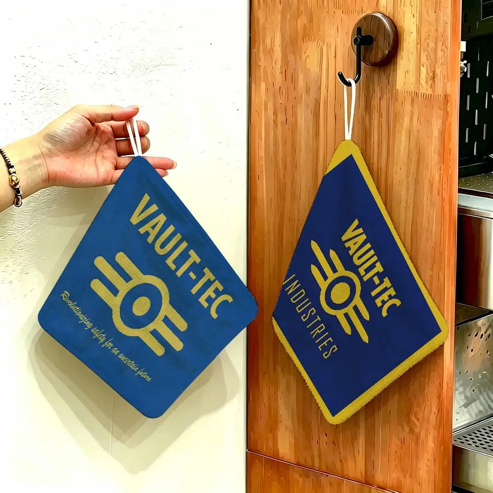 Games V-Vault T-Tec Logo Polyester Cotton Hanging Kitchen Towel, Skin Friendly Hand Wiping Towel for Hotel Cafe Household
