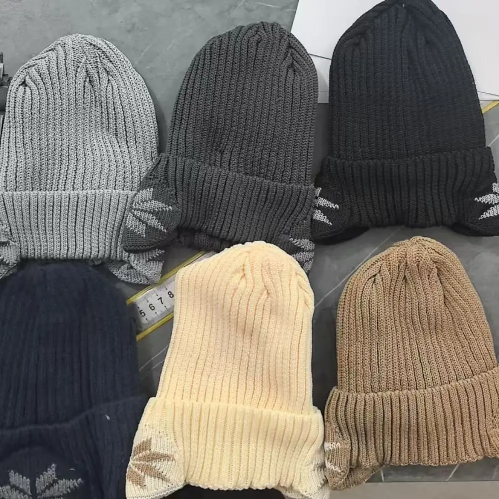 Universal Fit Thermal Winter Knitted Hat Windproof Insulated Ear Protection Hat Thickened Fleece Warm Knit Cap Skiing Activities