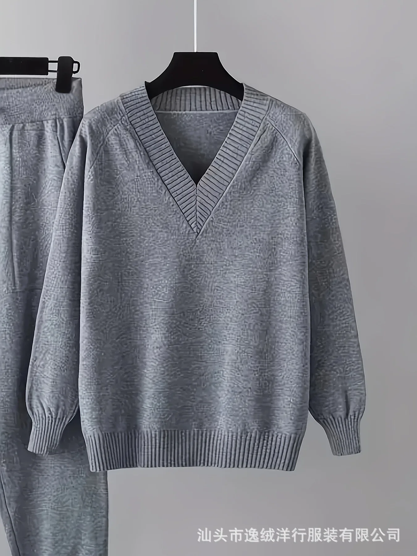 2026 Herbst Winter Damen V-Ausschnitt Strick-Zweiteiler Weicher Pullover Hochgeschnittene Strickhose Locker Modisch Täglich Streetwear – Detail 26