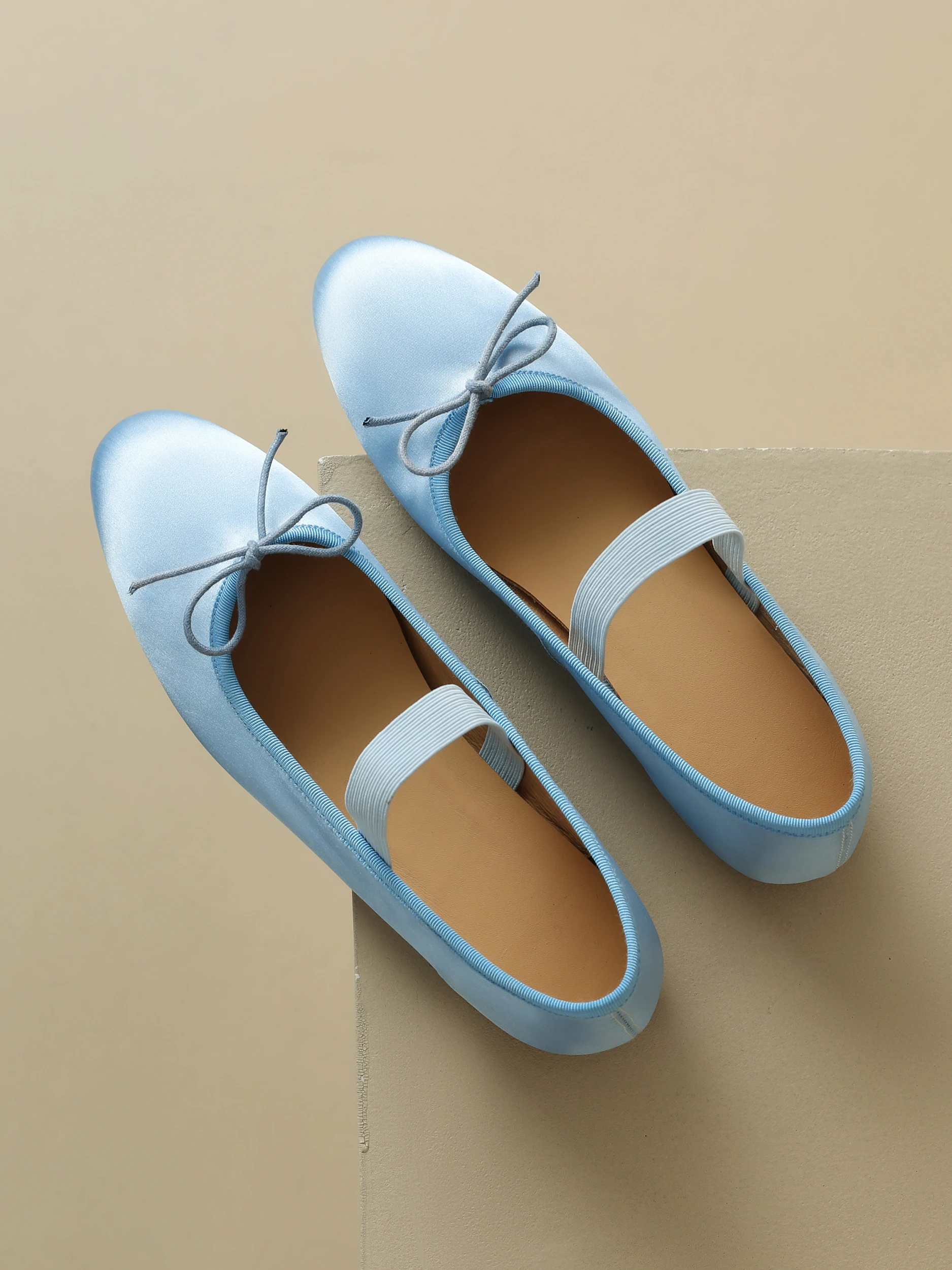 Women Plus Size Shoes Ballet Flats Bow Decoration Sweet Round Toe Flat Mary Jane Shoes Customizable in Large and Small Sizes