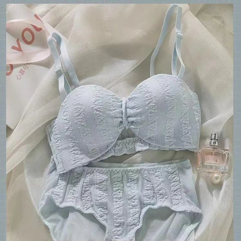 Women\'s Bra Set of Half-Cup Gathered Upward Support Show Large Without Steel Ring Anti-Sagging Lace Girl Bra Panty Set