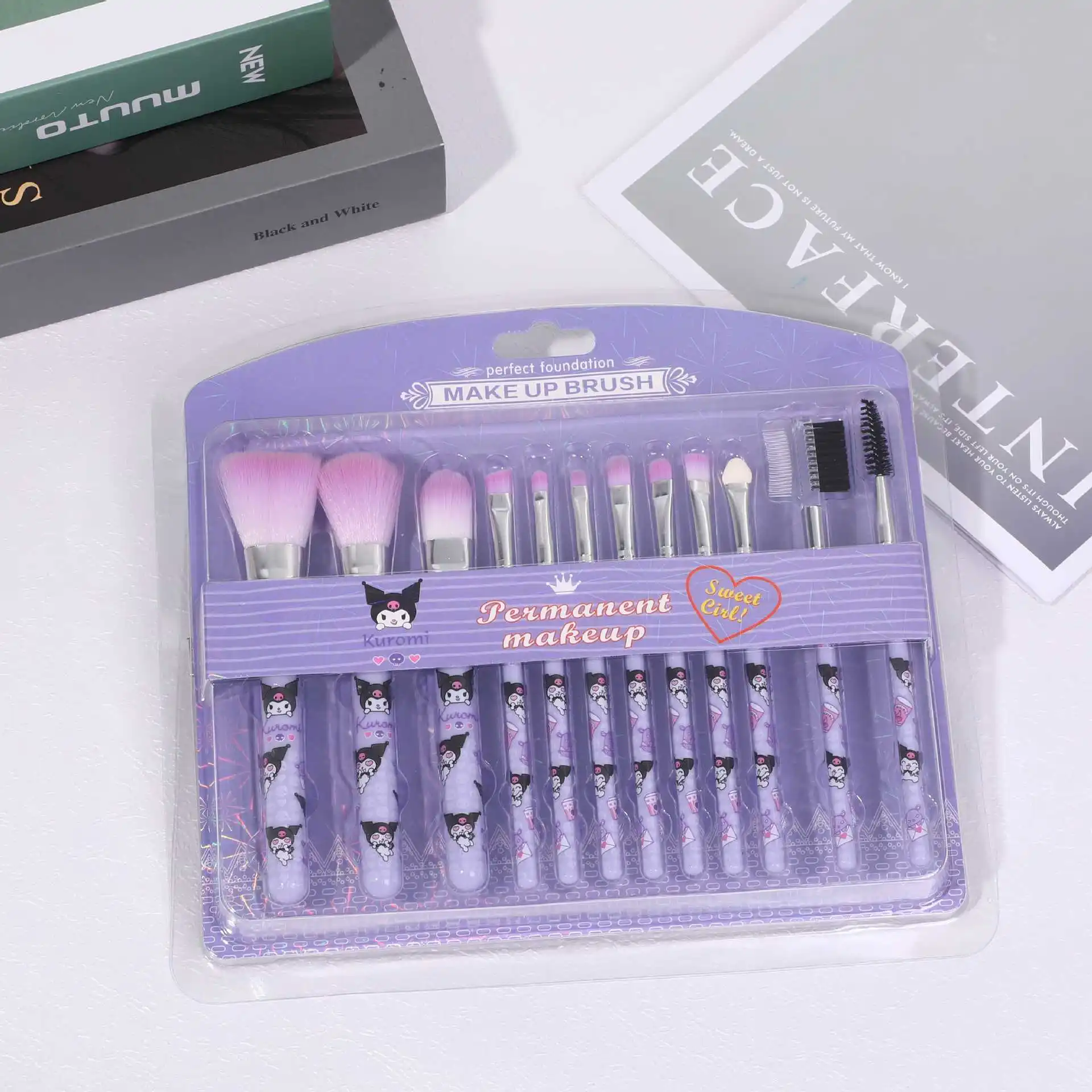 

12-Piece Cartoon Kuromi Makeup Brush Set Adorable Cartoon Makeup Brush Set Women's Exclusive Makeup Tools Facial Care Set
