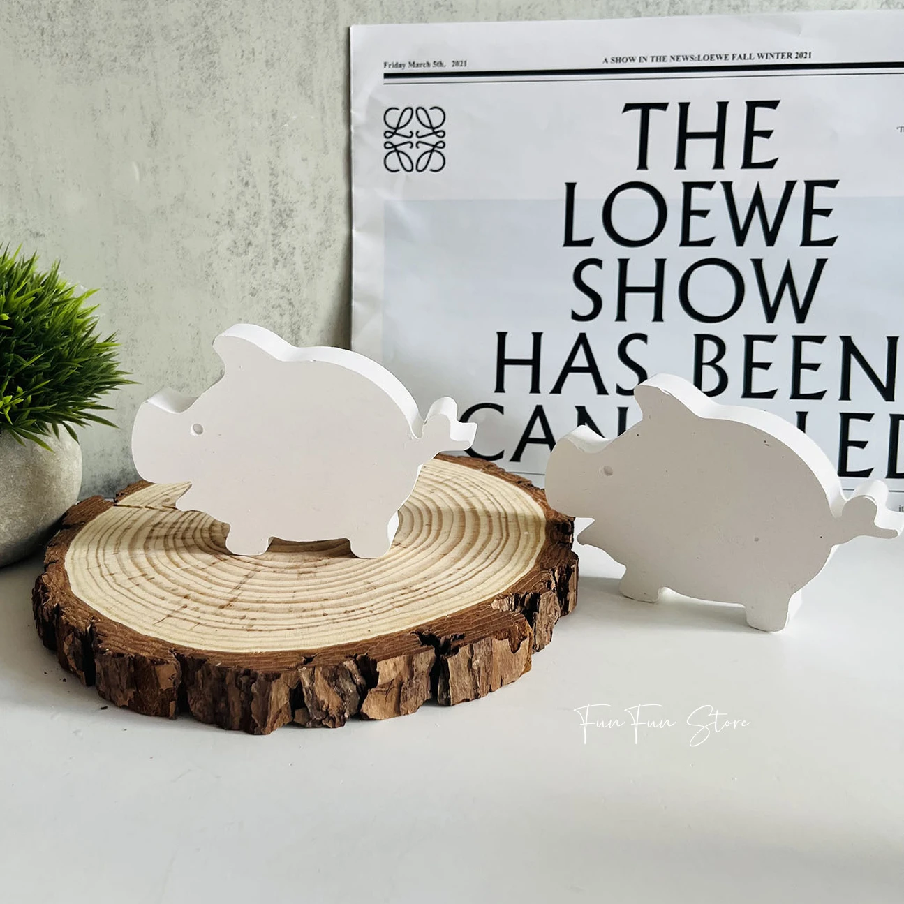 Cute Pig Aromatherapy Candle Silicone Mold DIY Handmade Pig Incense Stone Making Tool Plaster Drop Glue Mold Home Decoration