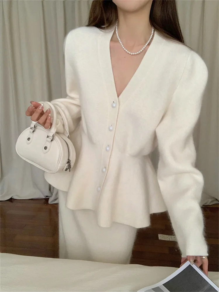 Women's Elegant Cardigan Fashion Soft Comfortable Loose OL V-neck Sweater Spring High Waist Flare Creamy White Knitted Jacket