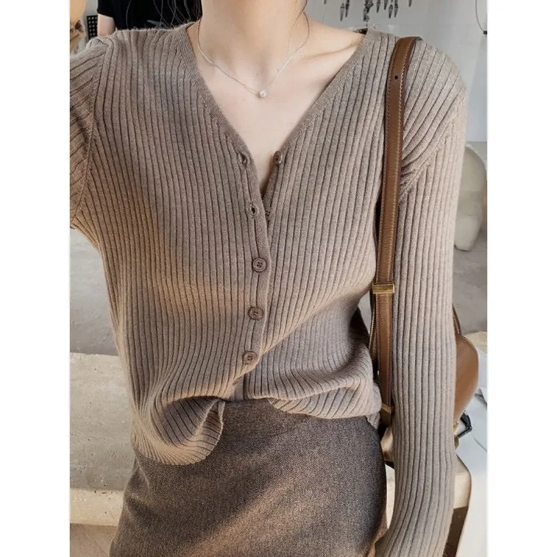 French Knitted Cardigan Women's New Long Sleeved V-neck Top with Lazy Style Paired with Sweater Jacket