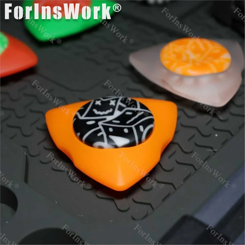 Destaque EDC cor aleatória luminosa Fidget Spinner