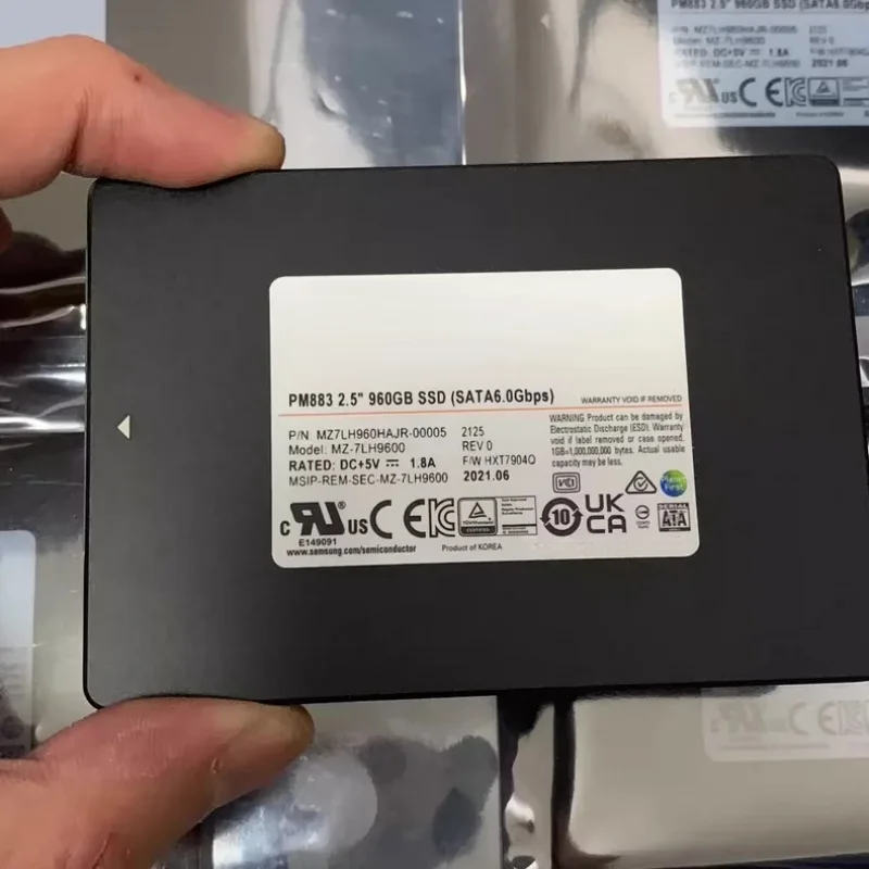 PM883 480G 960G 1.92T 3.84T SATA  2.5‑Inch SATA3 6Gbps SSD Enterprise-class Server Solid State Hard Drive Health 95+