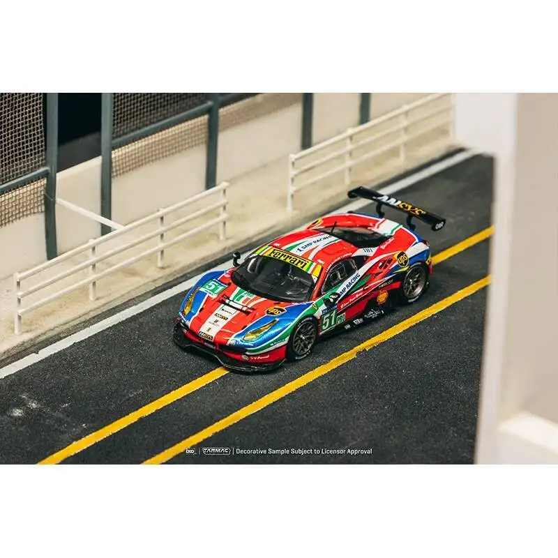In Stock Tarmac Works 1:64 488 Ferrari GTE 24h Of Le Mans 2016 Diecast Car Model Collection Toys TW
