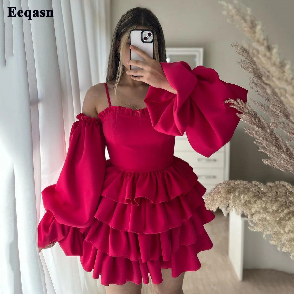 

Simple Long Sleeves Mini Prom Dresses Saudi Arabic Formal Cocktail Gowns Layered Lace Up Back Spaghetti Strap Women Outfits