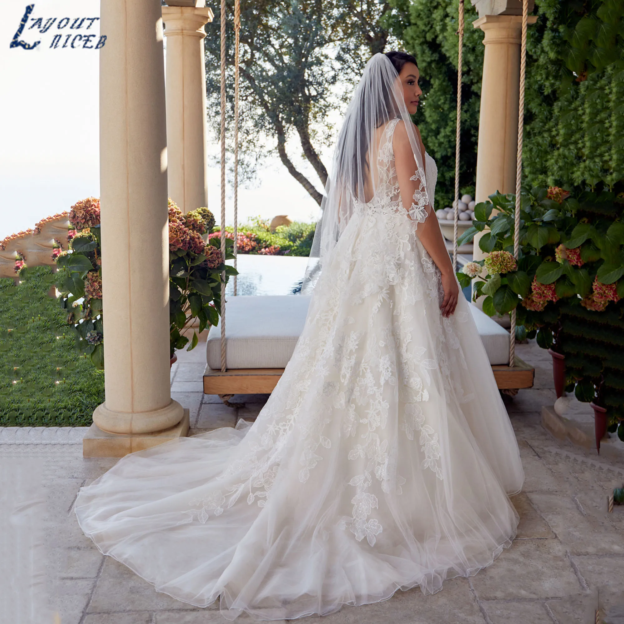 LAYOUT NICEB Plus Size Wedding Dresses Sleeveless Backless Appliques Bride Gown A-Line V-Neck Tulle vestido femininos Customized
