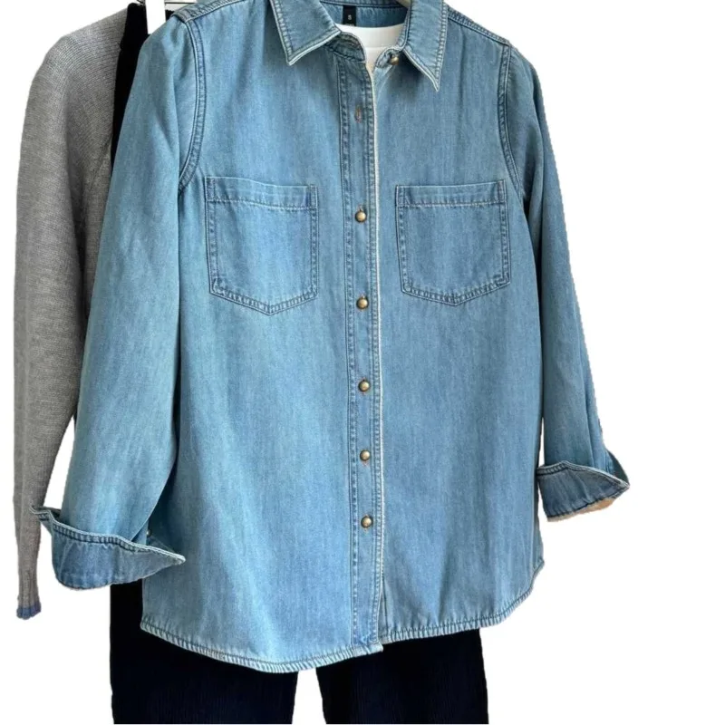 

Light Blue Retro Velvet Denim Shirt for Women, Stacked Inside, Hong Kong Style Autumn and Winter New Small Front Shoulder Top