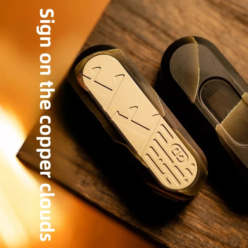 

Новинка 2025, верхний знак с медным облаком и камнем GDEDC, магнитный абзац, карта на кончиках пальцев, декомпрессионная настольная игрушка в подарок