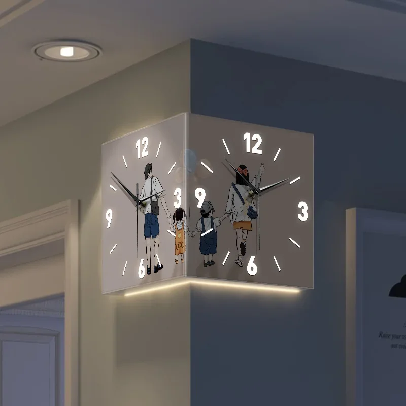 A family of four living room corner double-sided wall clock, no punching, silent creative clock wall lamp painting corner