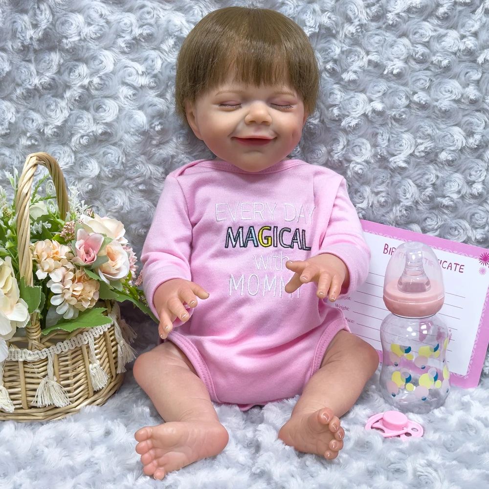 

18-дюймовая виниловая кукла реборн, розовый наряд, милая улыбка, изысканные функции лица, реалистичная кожа и волосы, общее тело,