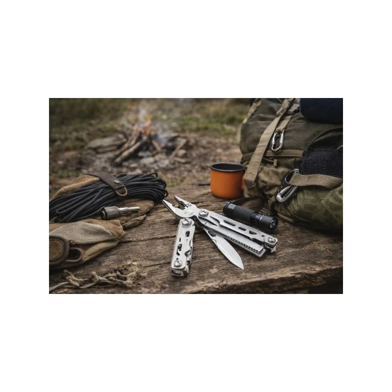 

Многофункциональный набор инструментов 28-в-1 для кемпинга и активного отдыха, складной мультитул для выживания, ручной многофункциональный инструмент