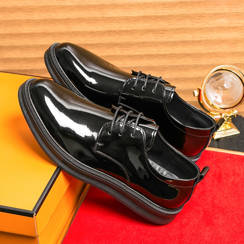 Luxury Brand Leather Dress Shoes Casual White Oxford Shoes Breathable Solid Formal Shoe Handmade Designer Shoes for Men Mocassin