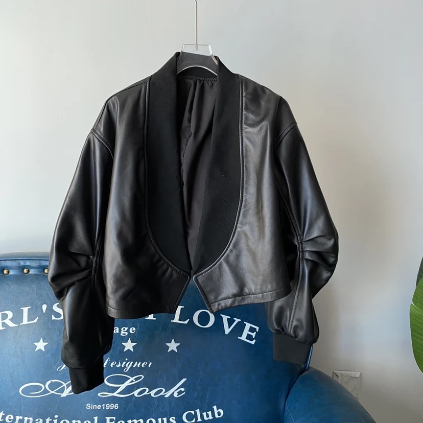 معطف جلد نسائي من Faionable تقسم ort eepskin Jaet لخريف 2024 جديد Sle V-Ne طويل Sve ملابس خارجية للتخسيس