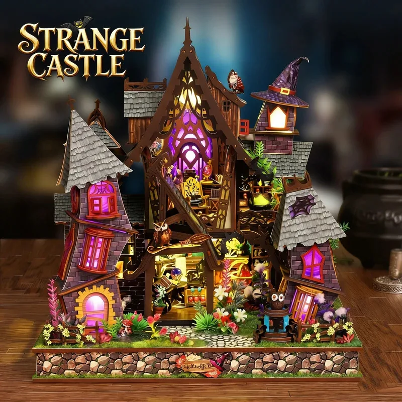 DIY Wooden Strange Castle House Figurines Miniatures Bookend Assembled Houses for Friends Birthday Gifts Home Decoration