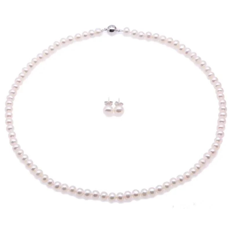 6-7MM White Akoya Cultured Pearl Necklace 18\