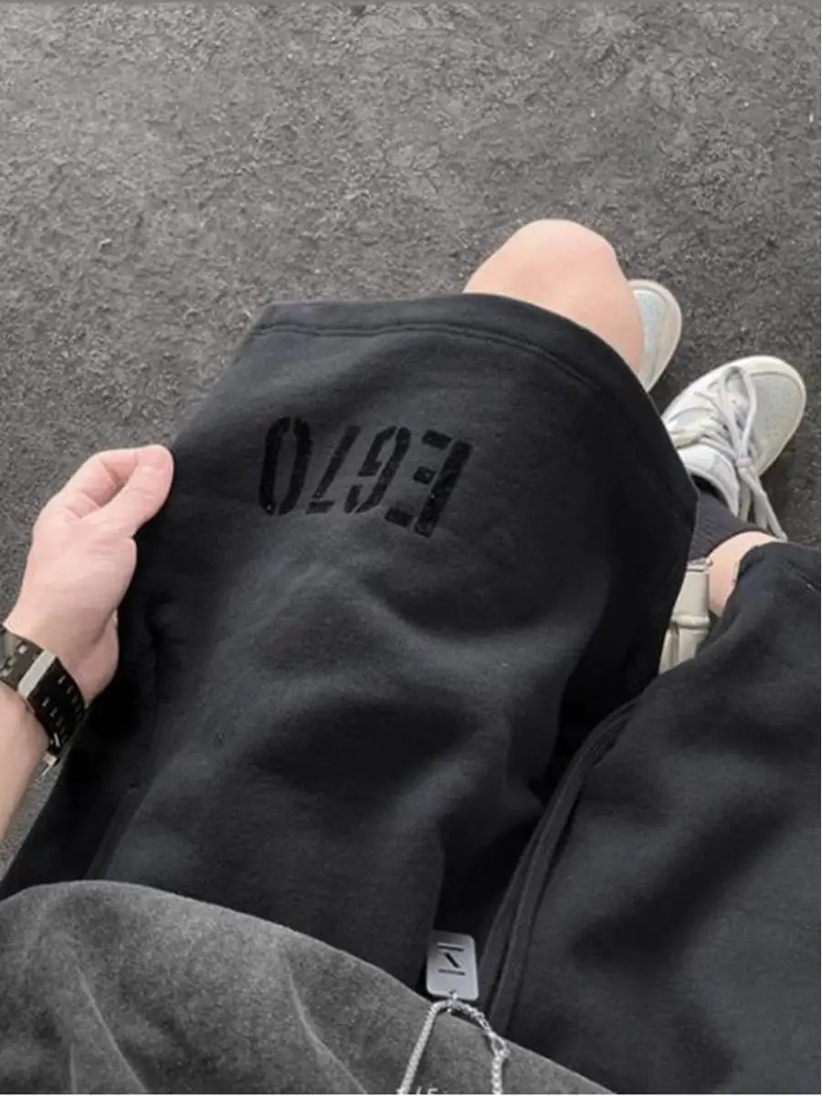 

Summer Large Size 300 Pounds 2026 American Black Sports Shorts Men's High Street Trend Loose Version Five-Quarter Pants