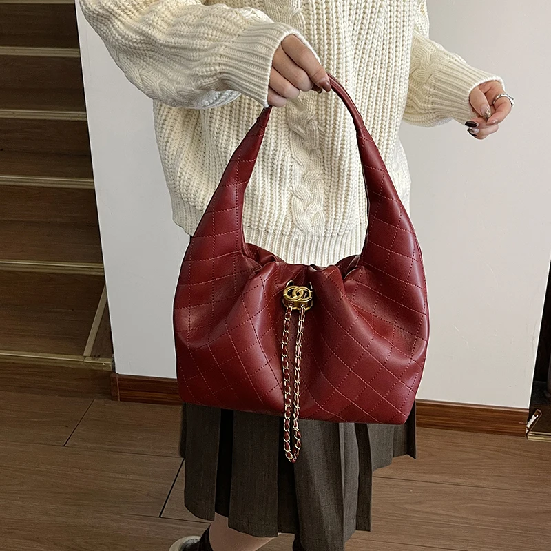 

High-End Textured Underarm Bag 2025 Winter New Fashion Trendy Quilted Bag Shoulder Bag Commuter Cloud Bag 5169NN
