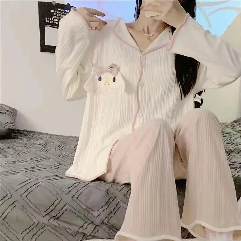 

Kawaii пижамы Hello Kitty, женские тонкие топы с длинными рукавами, штаны с вышивкой My Melody Kuromi, милые повседневные пижамы, комплект домашней одежды