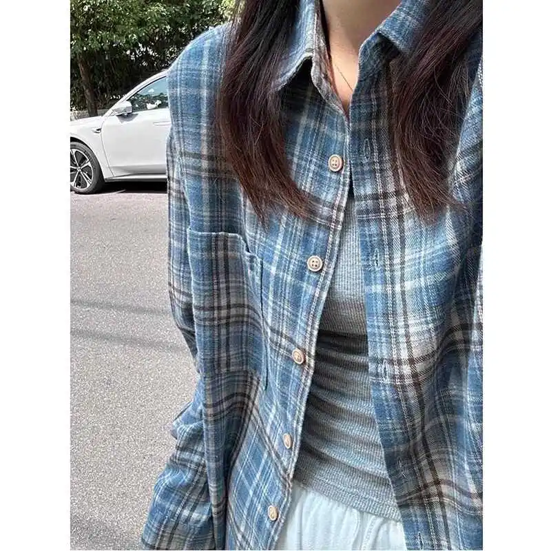 Blue plaid chunky white and blue check
