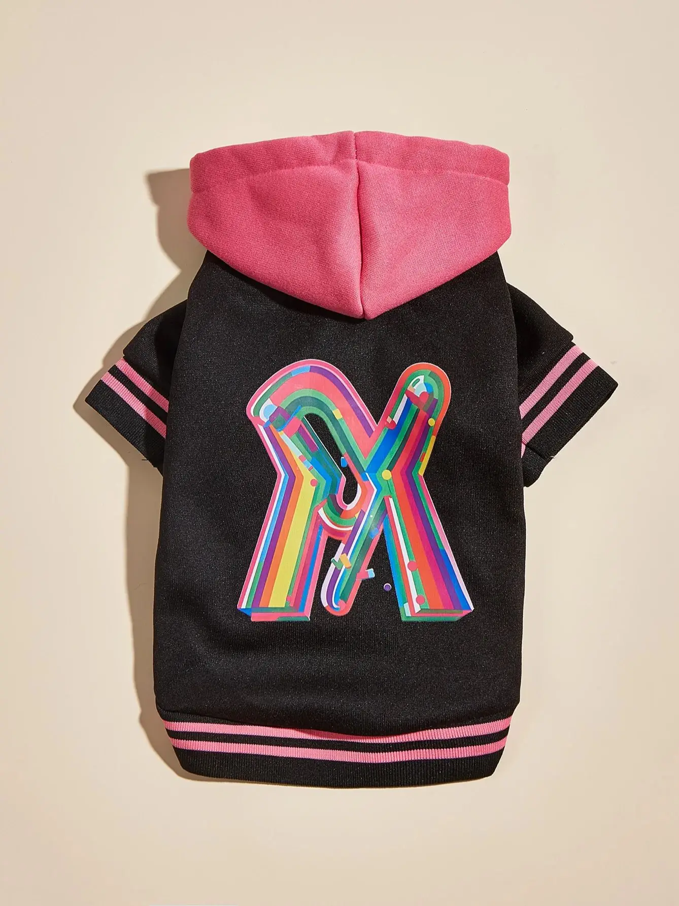 Pet clothes dog cat jacket warm and comfortable clothes with trendy letter prints black powder stitching new style