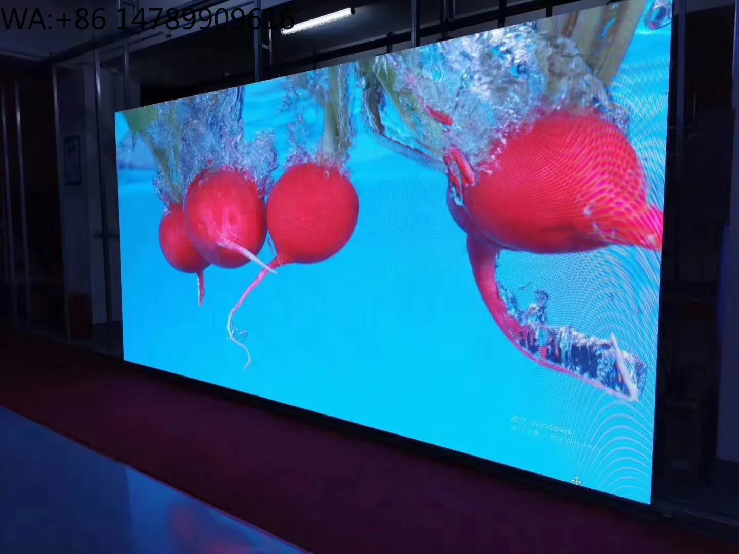 

Customized Ultra-Thin COB P1.56 LED Display Screen Indoor Video Wall Panel Die-Cast Aluminum Advertising Screen Direct Factory