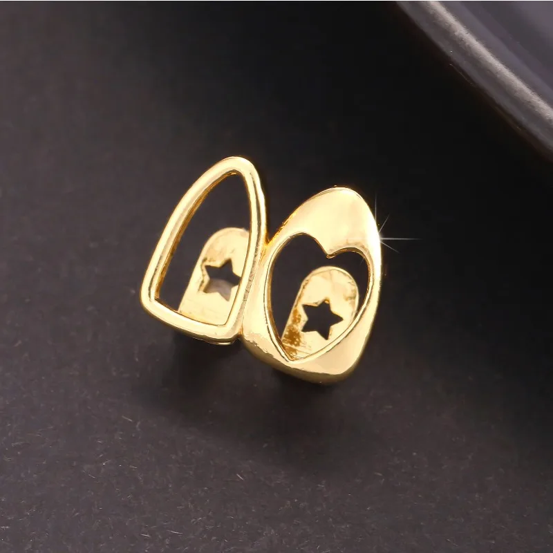 Conjunto de grelha de dentes hip hop, 2 peças, design oco dourado e prateado, decoração de lacuna de dente com padrão de amor, joias para uso diário de festa