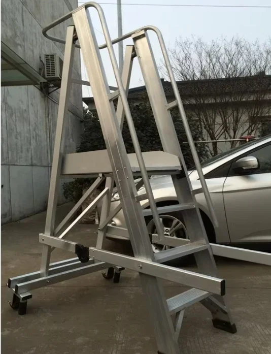 Aluminum Folding Step Ladder for  Industrial Use