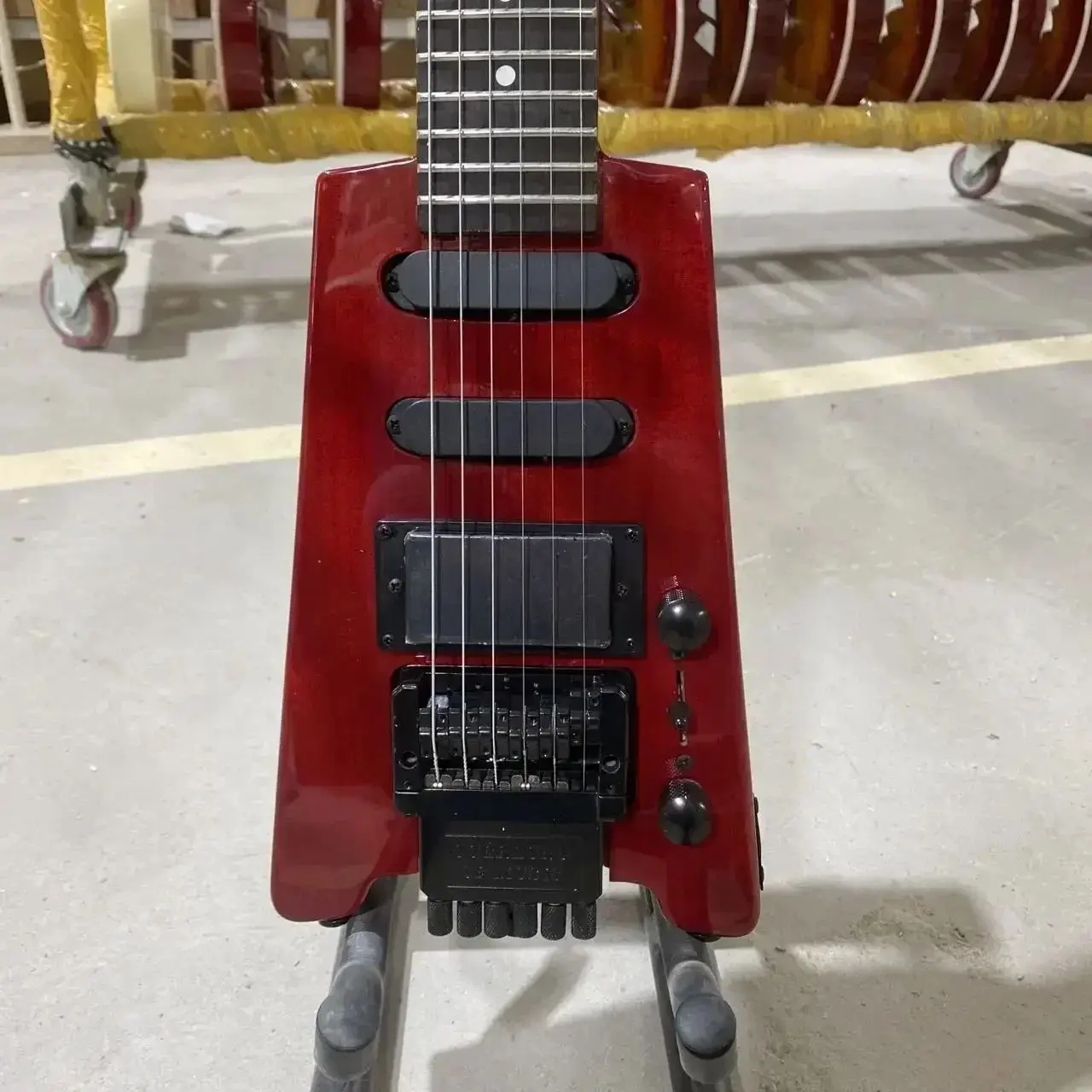 Headless  Guitar, Floyed Rose Bridge, Red Color,  6 String Guitarra,