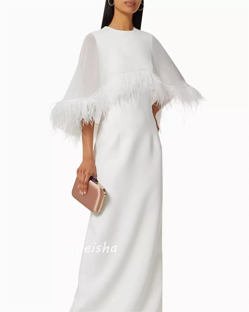 Robe de Bal de Forme Trapèze en Satin pour Femme, Tenue Formelle à Col Haut, Longueur au Sol, Plumes, sur Mesure, pour Occasions de Soirée, Arabie Saoudite