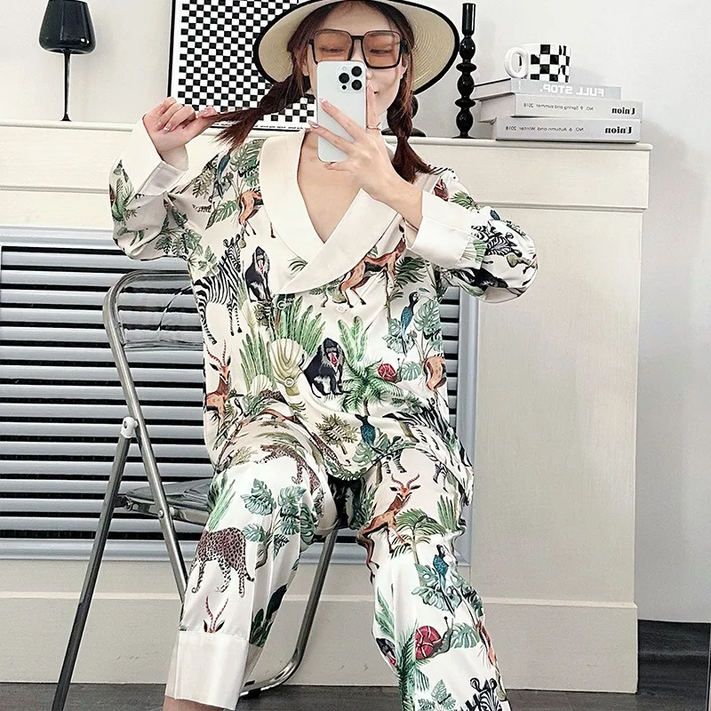 Spring and Summer Underwear Ice Silk Pajamas Women's New loose Long-sleeved Trousers Sweet Loungewear Set Can Be Worn Outside