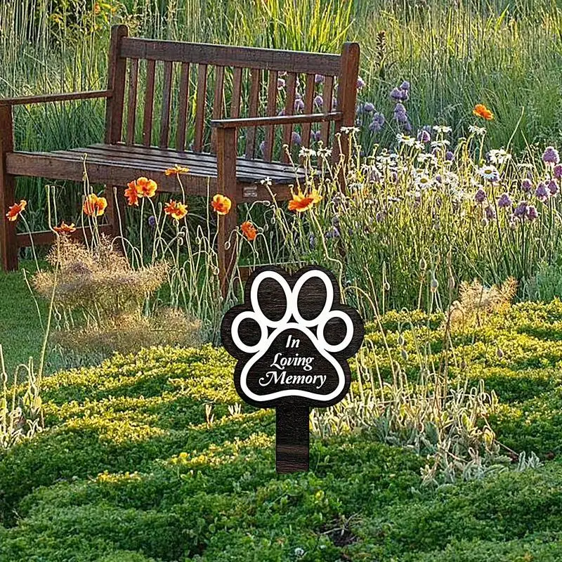 Memorial Pet Grave Markers Dog Cemetery Garden Stake Memorial Yard Decorations Pet Loss Outdoor Plaques Dog Claw Sympathy Garden