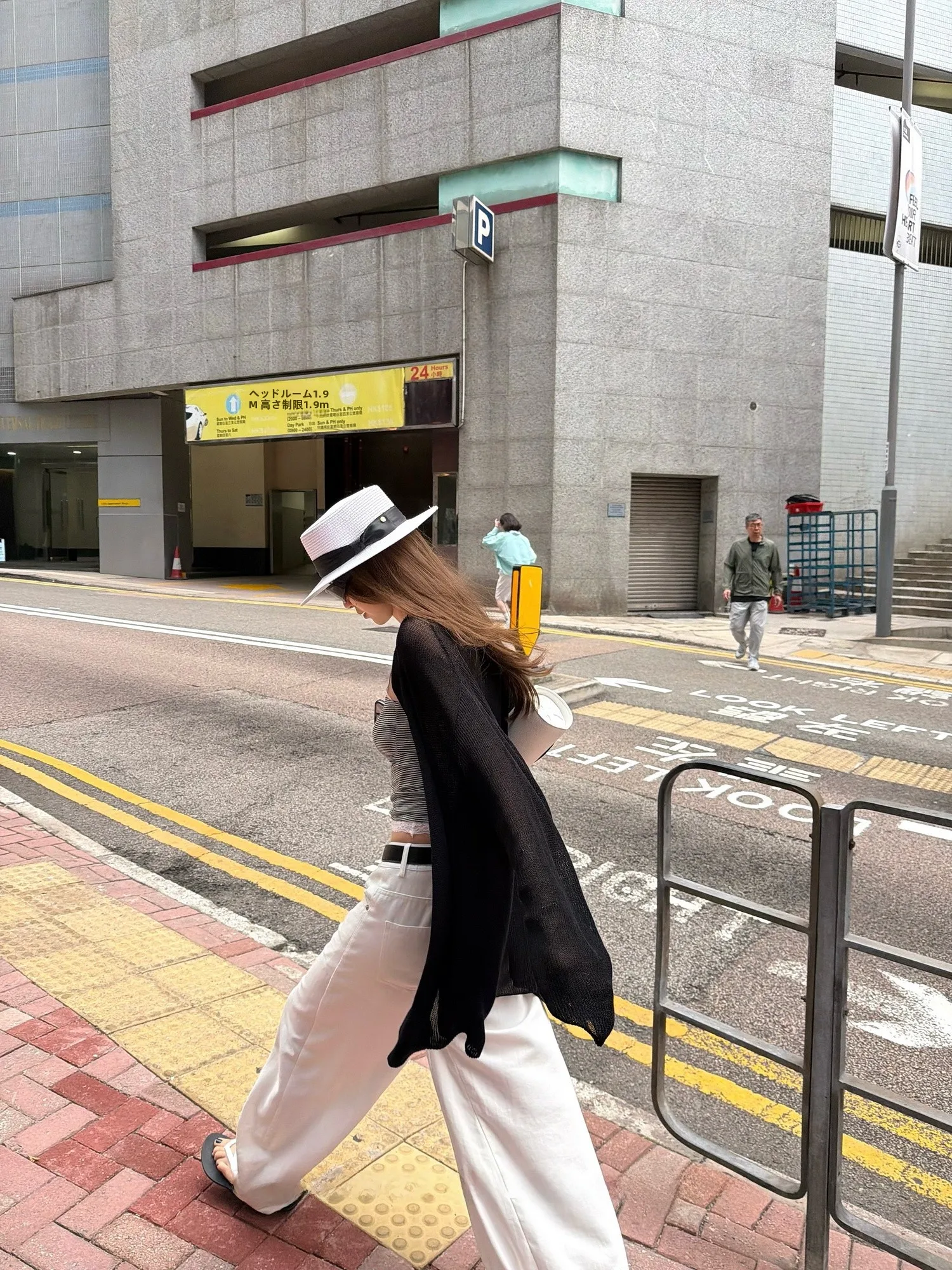 

Женский вязаный кардиган Laziness Time с длинными рукавами, тонкий, прохладный на ощупь, свободного кроя, в современном стиле, из мягкой ткани, для весеннего выхода на улицу