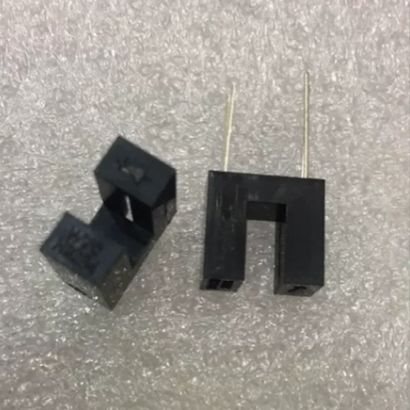 10PCS-50PCS H92B4 U-shaped photoelectric switch, through-beam (transmissive) infrared photoelectric sensor