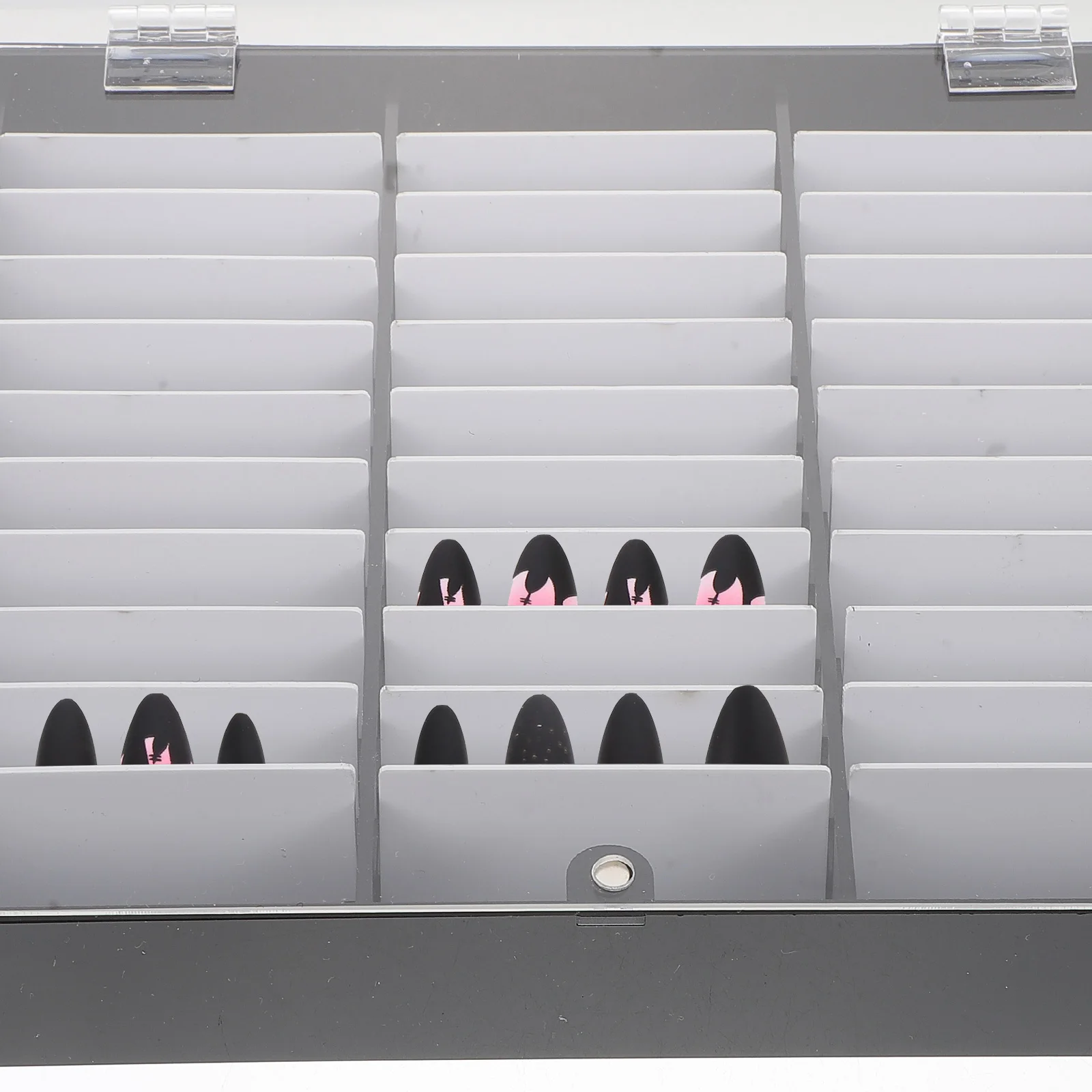 

33 Grids Tips Box Fake Nail Display Holder 33 Compartments Press On Nails Organizer Storage Nail Tips Case Manicure Decorations