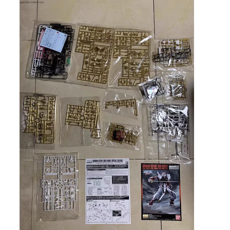 Bandai Gundam MG 1/100 MBF-P01 Astray Gold Frame [SPECIALE COATING] Montage Anime Action Figure Model Speelgoed Collectible Op Voorraad