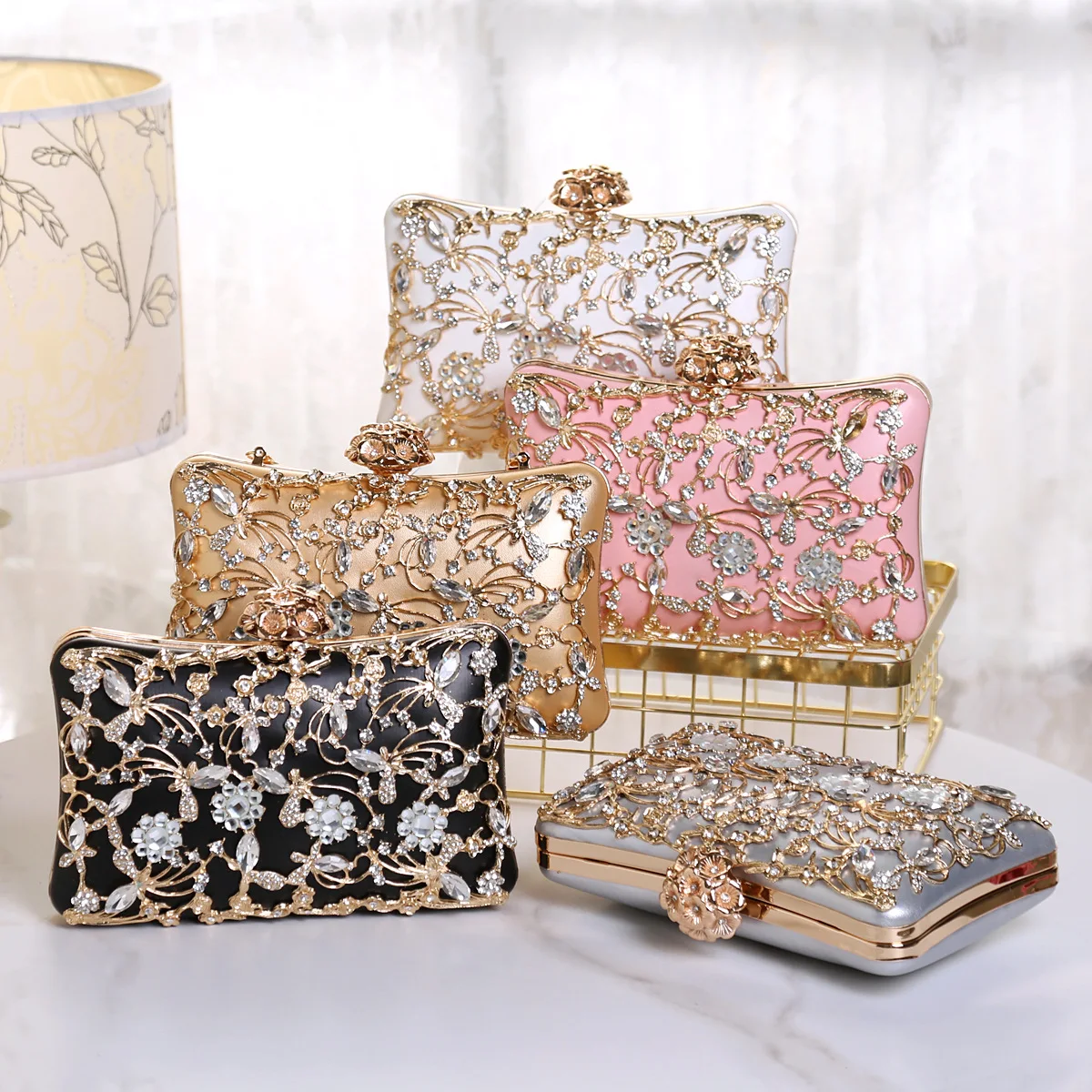 European American Sparkling Diamonds Evening Bags Women's Fashion party Hand bag Luxurious Versatile Dress Banquet Bag
