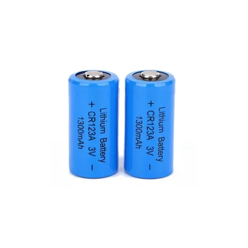 1300mAh 3.7V Li-ion Non-Rechargeable Battery CR123A Battery for LED Flashlight Travel Wall Charger for 16340 CR123A Batteries