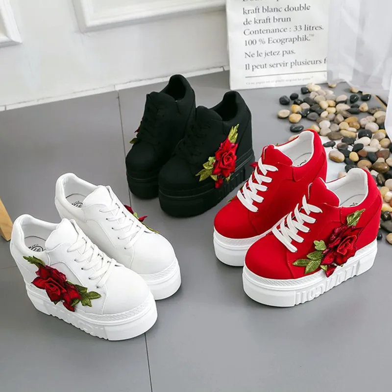 Embroidery Rose Canvas Shoes Women New Chunky High Heel Platform Shoes Thick Bottom Inner Increase High Heeled Shoes for Women