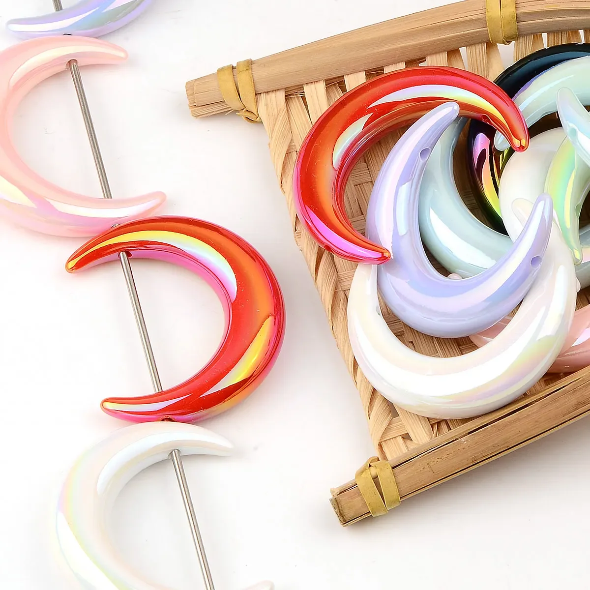5pcs 3.5x4.5cm Random Color Mix Colorful Moon Shape Acrylic Beads For Jewelry Making DIY Necklace Bracelet Earrings Pendant image 6