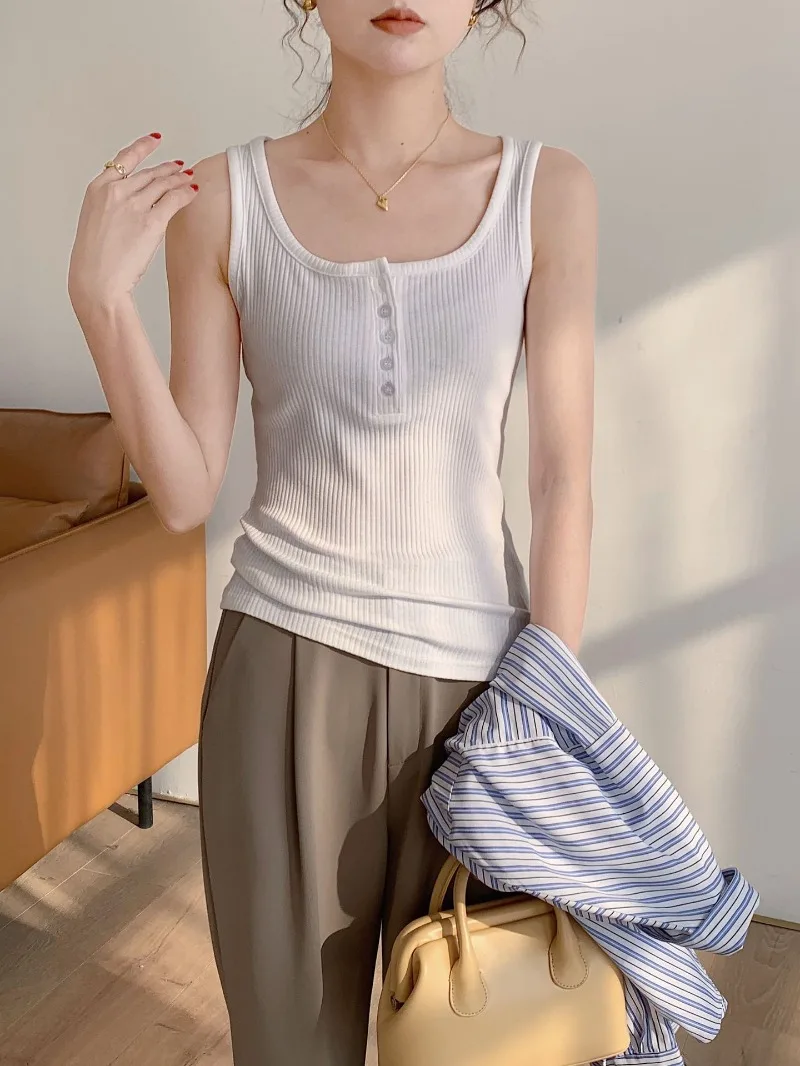 高品質コットンUネックセクシーベスト レディース 2025年夏新作 ボタンアップ ノースリーブ インナー スリムフィット サスペンダー付き