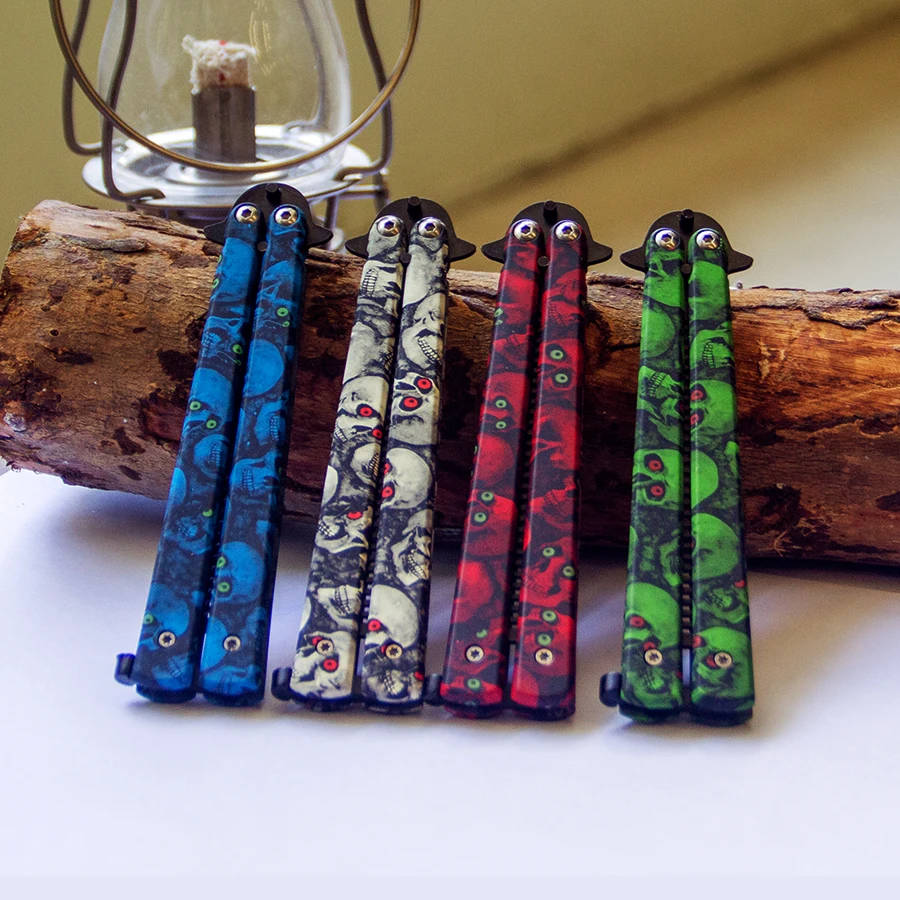 Comb butterfly knife toys, outdoor multi-functional defense tools, gifts to boyfriend husband, CS GO Cosplay sword props