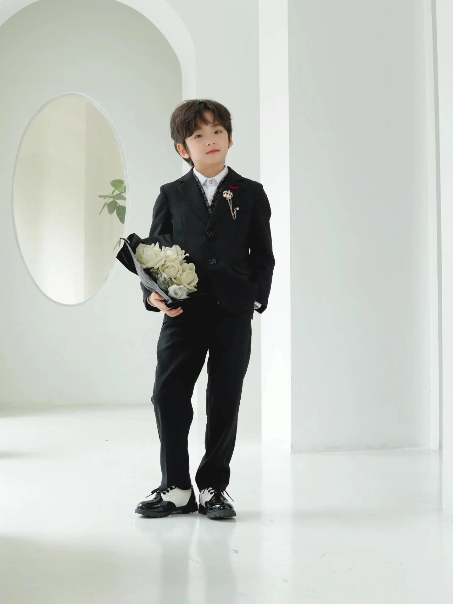 Boys 5-Piece Notched Lapel Tuxedo Suit Set plus Size Birthday Party Performance Wear Children's Formal Outfit
