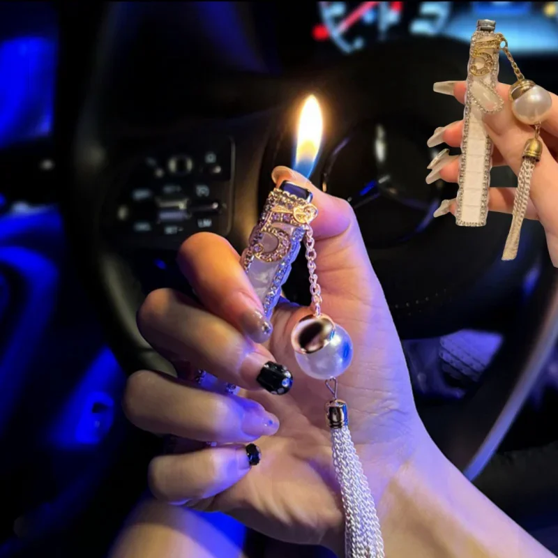 

Luxury Diamond Studded Tassel Women's Lighter Metal Butane Open Flame Inflatable Portable Lighter Fashionable Women's Gift