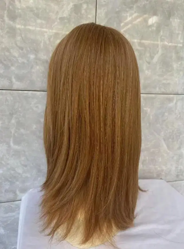 Parrucca di calore misto marrone dritto di media lunghezza da 18 pollici con frangia da donna quotidiana