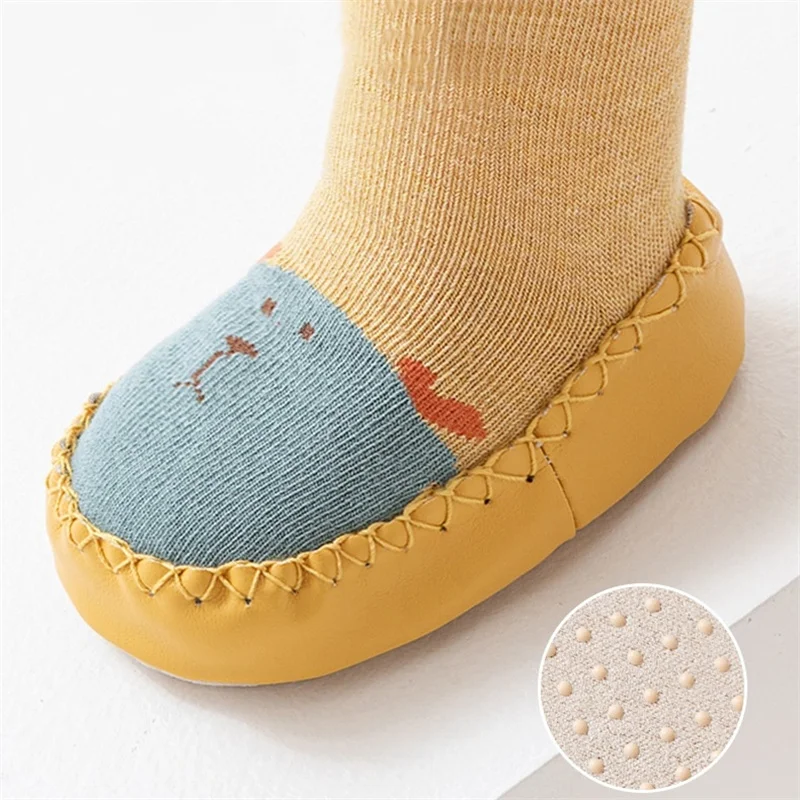 طفل الجوارب أحذية الخريف الشتاء الوليد الكرتون الأولى مشوا لينة سوليد أحذية عادية الرضع طفل المضادة للانزلاق جوارب يمكن السير بها على الأرض 0-24 متر #5